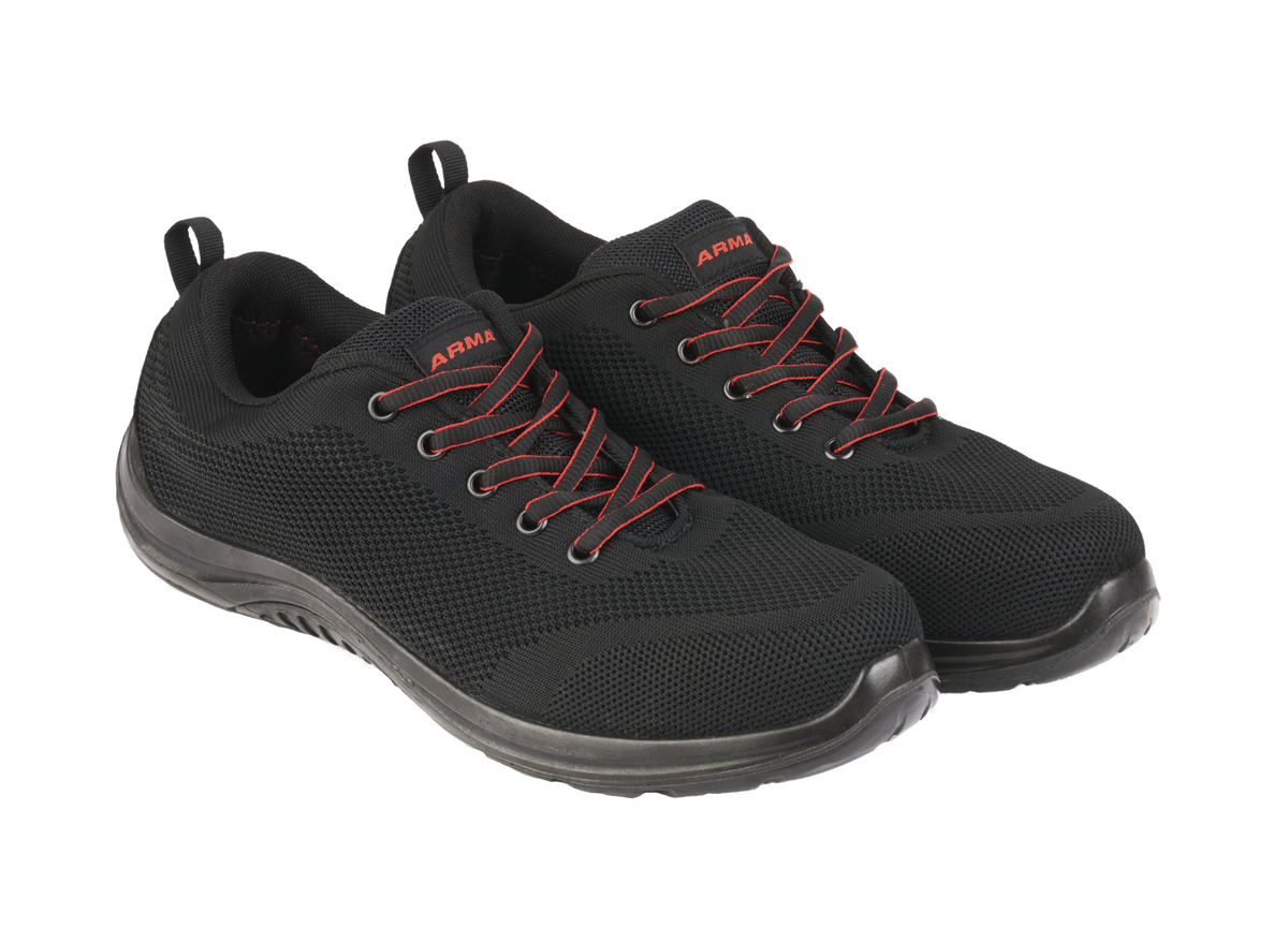 A26-COYOTE Lightweight S1P Safety Trainer – Steel Toe & Slip Resistant